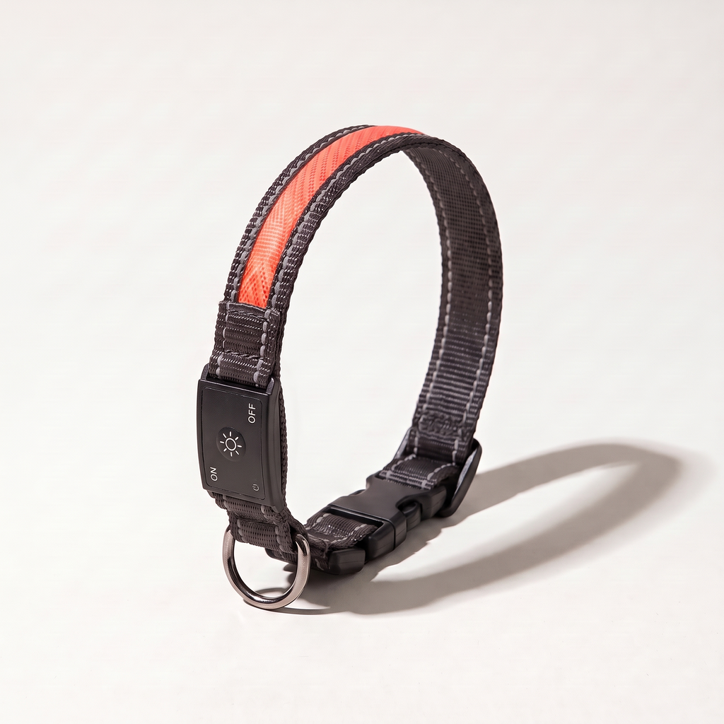 Rechargeable LED dog collar with Red light strip