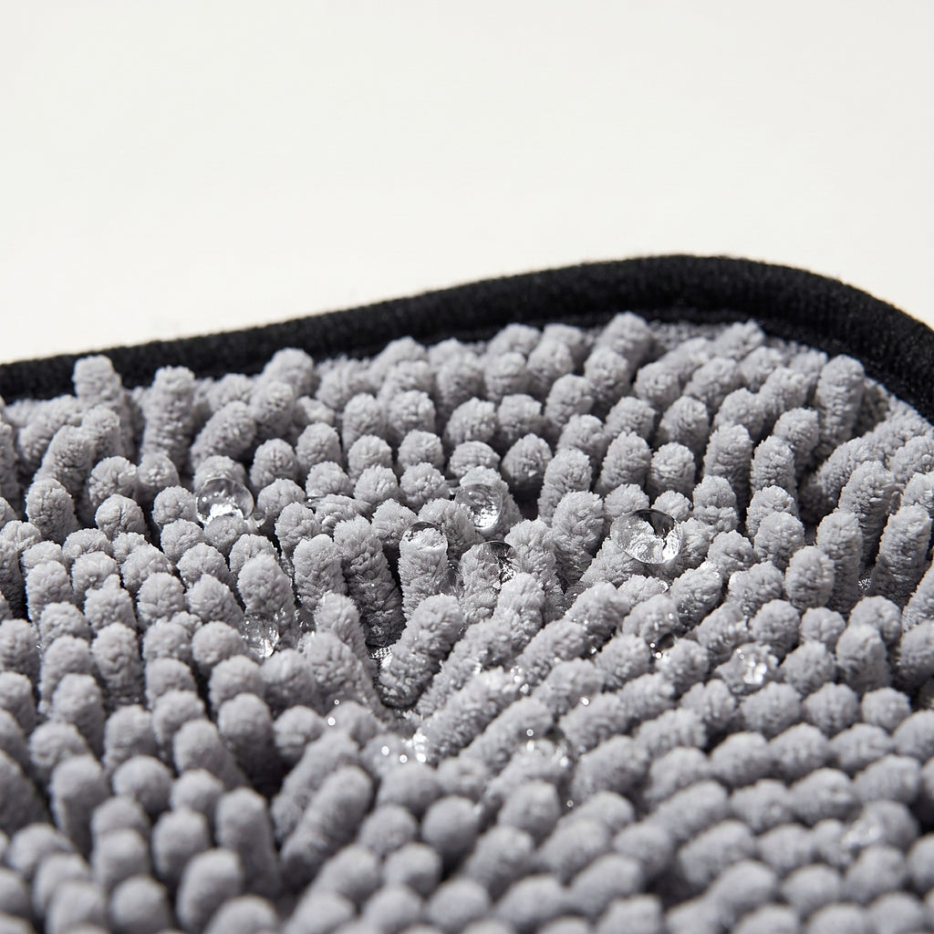 Absorbent chenille loops close-up
